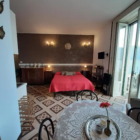 Piccolo Mondo Antico Appartement