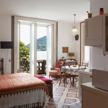 Apartament Piccolo Mondo Antico Cadenabbia